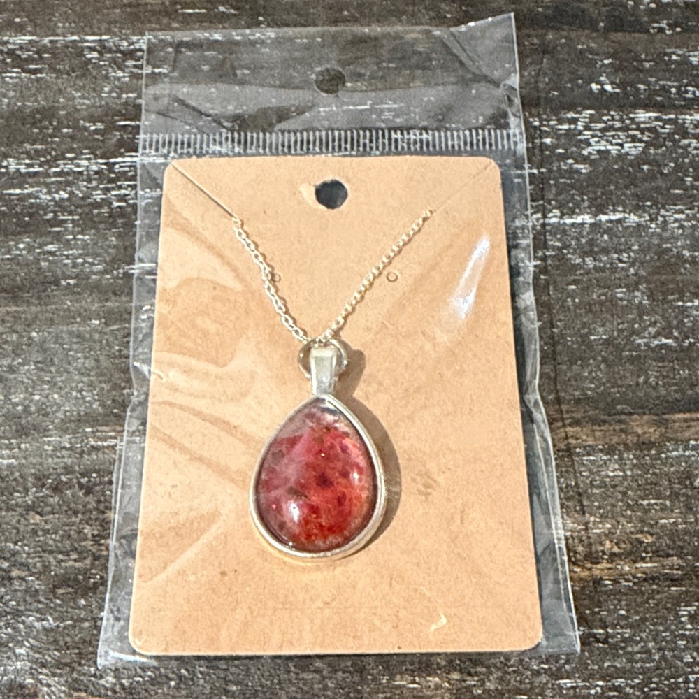 Teardrop Red Stone Pendant Necklace - Women Jewelry
